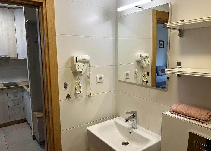 Relax & 아파트 즐라티보